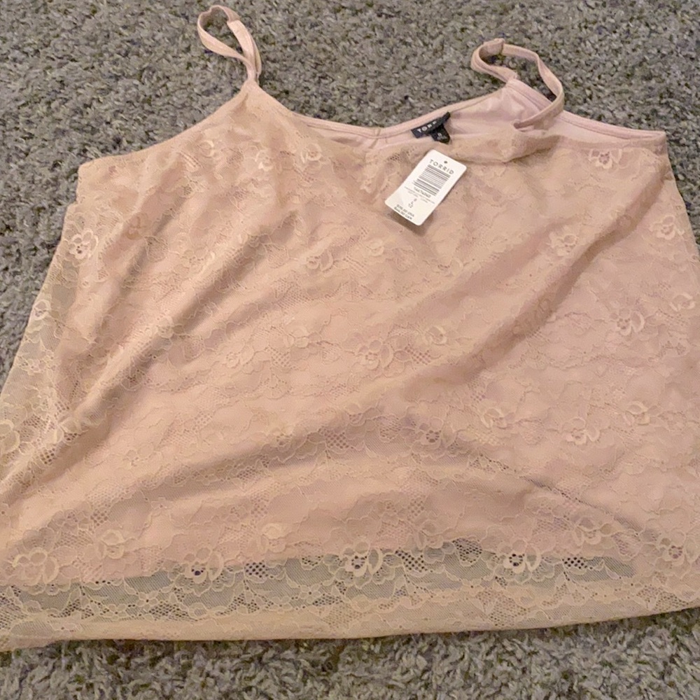 Torrid tank top. Never worn. Lace with nude camisole underneath. Size L (12).